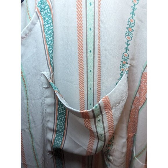 TORRID abbey georgette button back short sleeve blouse size 6 6X Plus Size - Picture 8 of 16